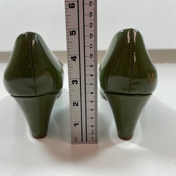 Forever Womens Olive Green Peep Toe Wedge Office Work Slip-On 2.5" Heel Size 10 - Picture 10 of 12